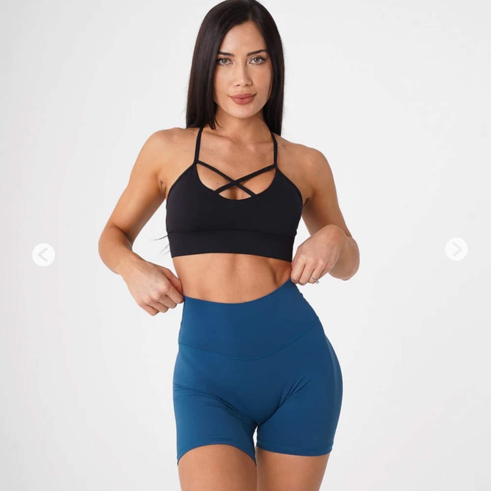 NVGTN Sports bra never worn tags on